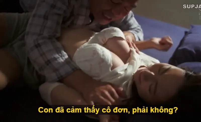 Thấy con trai mải mê công việc khiến con dâu cô đơn lẻ loi, ông bố chồng liều lĩnh đè con dâu ra làm chuyện đồi bại.
